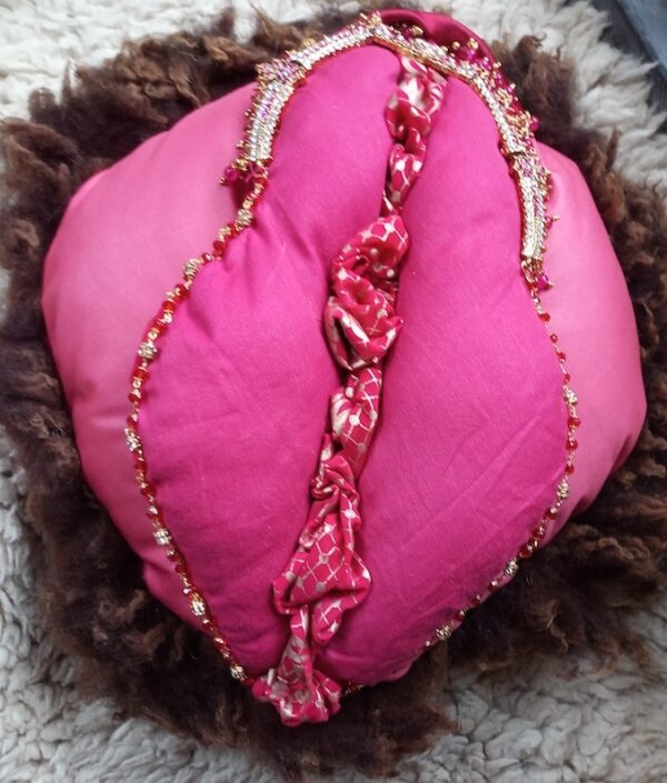 Yoni Cushion / Vulva Pillow Rachael Crow